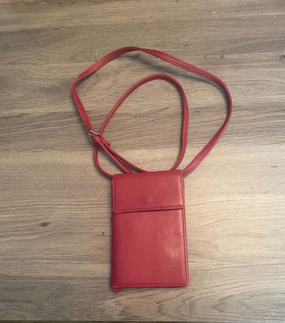 Coach Red Leather Swing Trifold Crossbody Wallet Bag